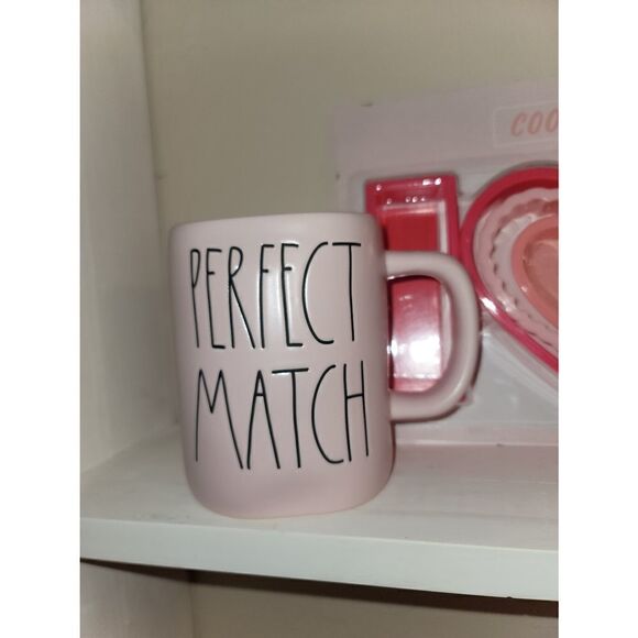 Rae Dunn PERFECT MATCH pink coffee mug Valentines Cup - Picture 4 of 9